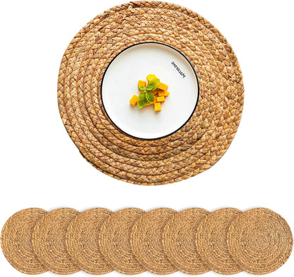 Set of 4 Round Woven Placemats from Natural Water Hyacinth, 13.5 Inch Rattan Heat-Resistant Outdoor Table Mats for Farmhouse and Boho Decor